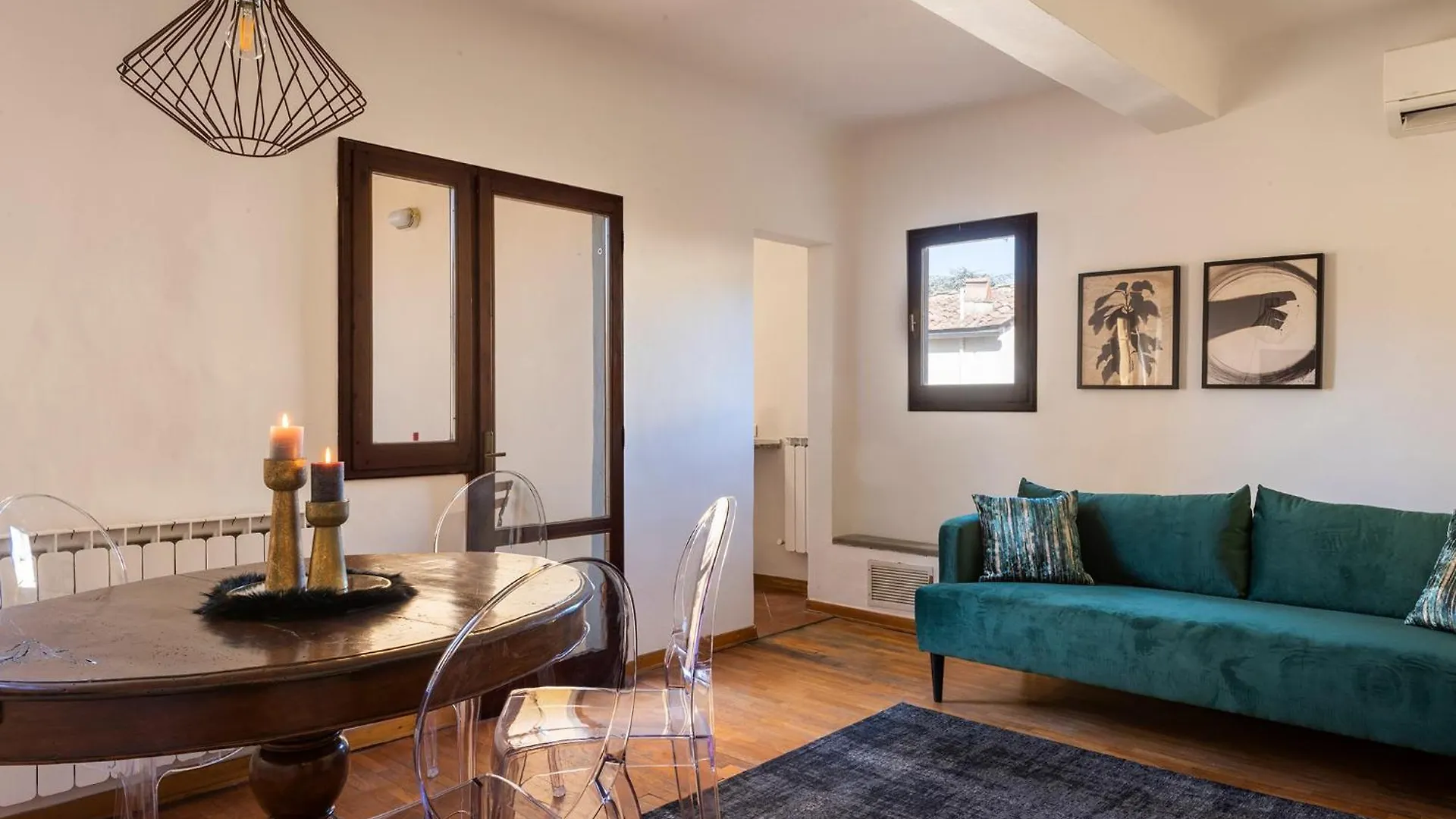 Apartments Florence San Niccolo View